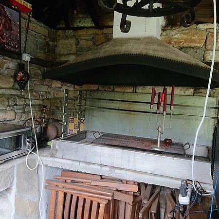 מלון בוז'נצי New Bakalov House חדר תמונה