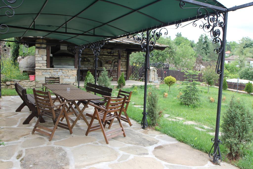 מלון בוז'נצי New Bakalov House מראה חיצוני תמונה